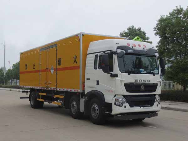 江特牌JDF5251XZWZ5型雜項危險物品廂式運輸車